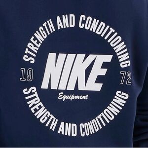 NEW NIKE “Strength & Conditioning” Unisex Club Fleece - Crew Neck Sweatshirt